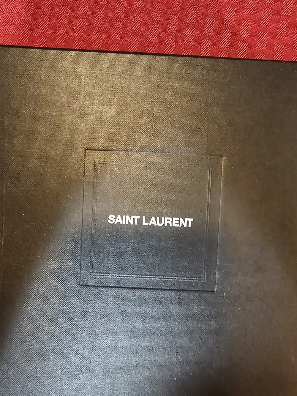 Saint Laurent Black Quilted Chevron Wallet with Gold YSL Logo - Picture 11 of 11